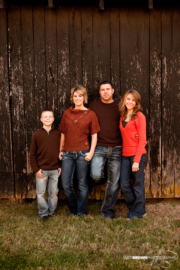 The Helton Family Portraits in Somerset Kentucky - Wes Brown Photography