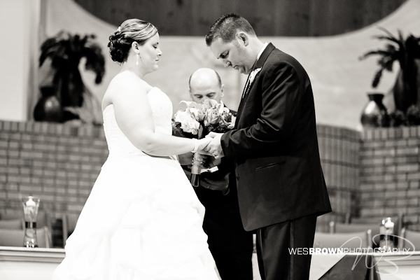 Chelsea+Brad | A Somerset, KY wedding at Beacon Hill Baptist Church by Wes Brown Photography