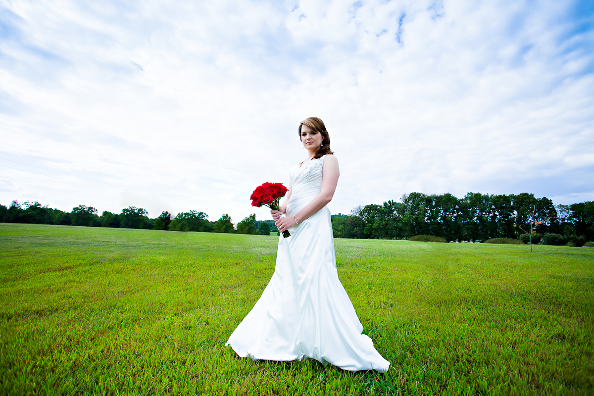 Krista+Jordan Carter's wedding at The Barn at Red Gate : Kentucky Wedding Photographer Wes Brown